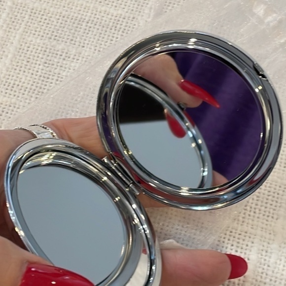 Personal vanity pocket mirror new in gift bag XOXO darlin you are a masterpiece - Picture 5 of 9